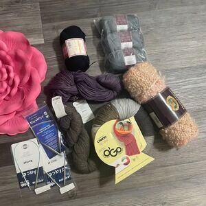 Mixed Yarn Lot Of 8 & 3 Kneedles - Caron Big‎ Donut, Lion Brand, Purl Soho, Baah